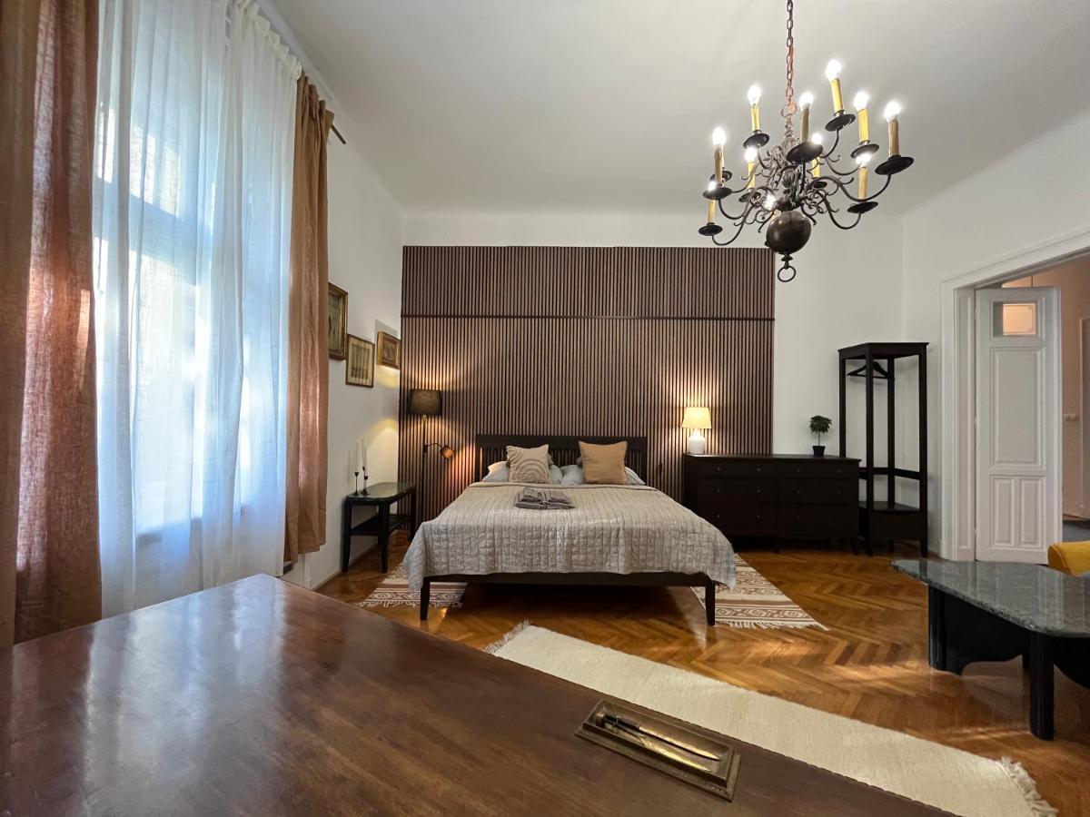 Hillside Luxury Residence Budapest With Free Garage Kültér fotó